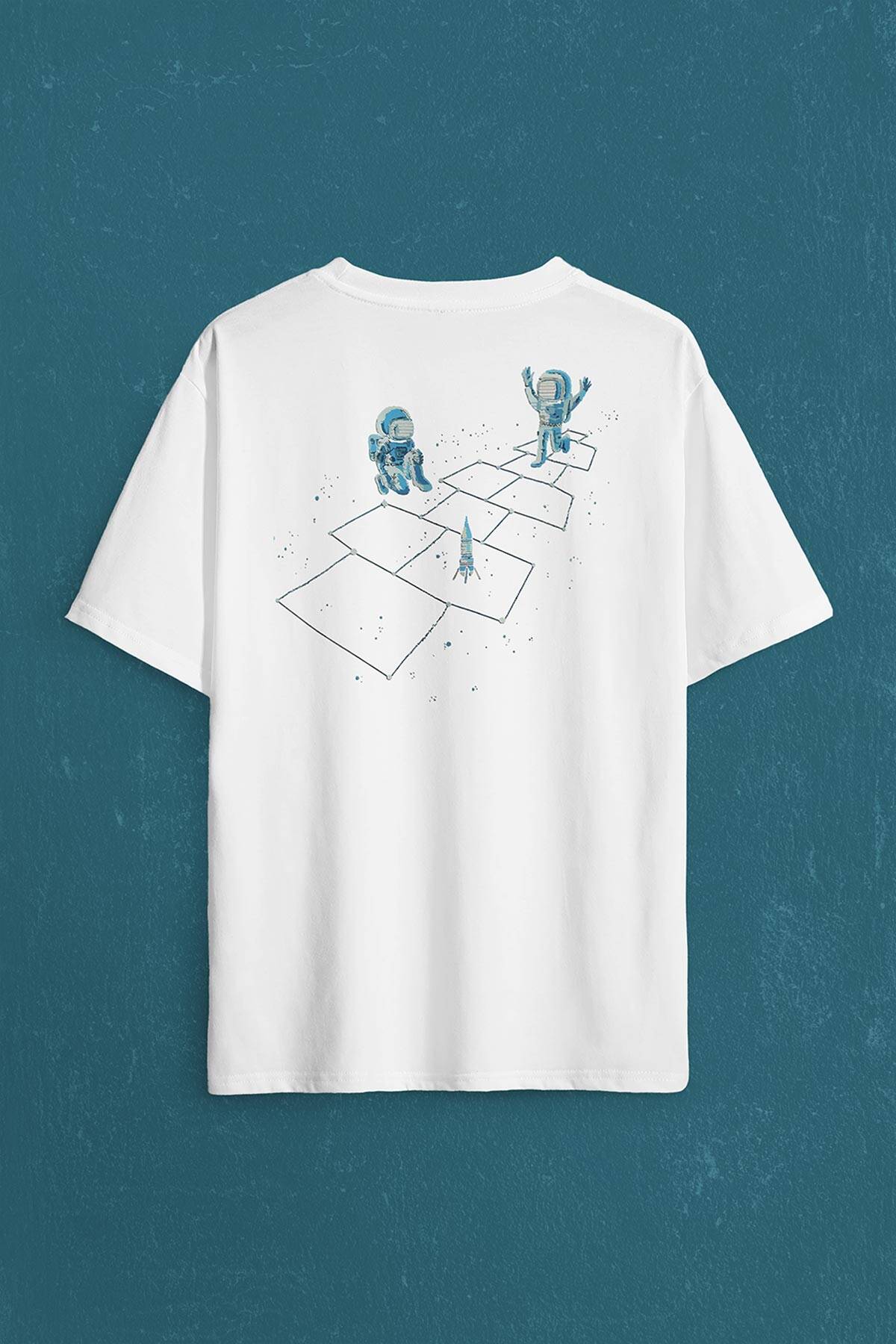 Astronot Dans Uzay Cosmos Space Galaksi Gezegen Sırt Ön Baskılı Oversize Tişört Unisex T-Shirt (1)