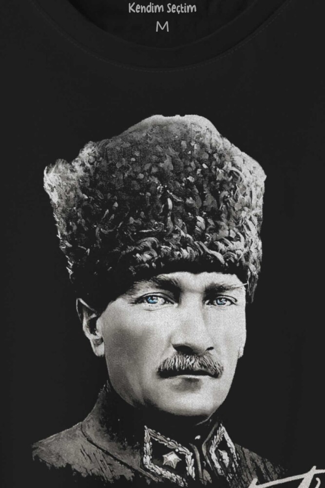 Atatürk Gazi Mustafa Kemal Kalpaklı Baskılı Tişört Unisex T-shirt - 2
