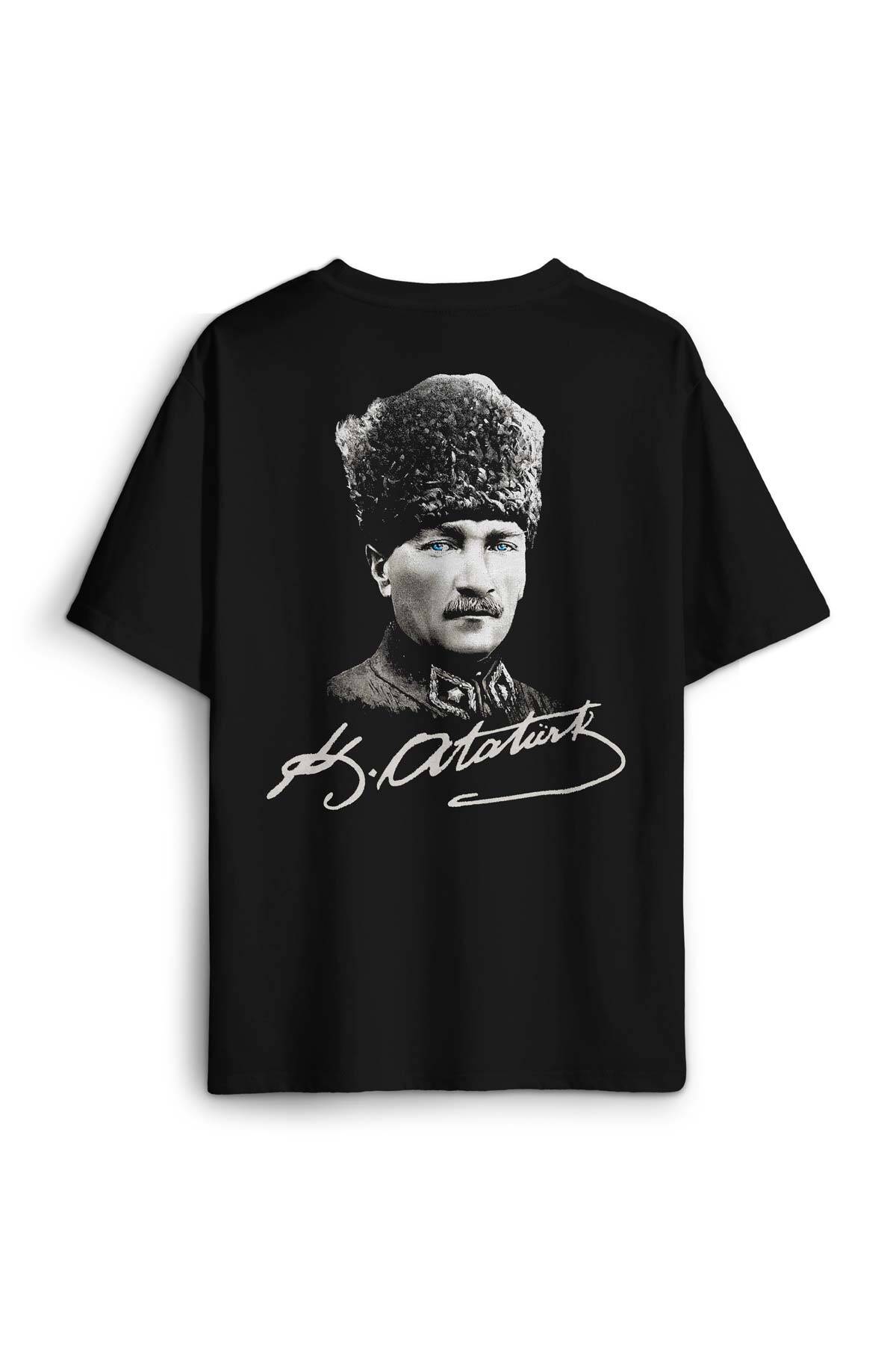 Atatürk Gazi Mustafa Kemal Kalpaklı Sırt Ön Baskılı Oversize Tişört Unisex T-Shirt - 1
