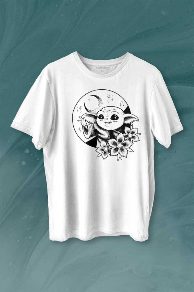 Baby Yoda Star Wars Mandalorian Ay Hilal Silüeti Baskılı Tişört Unisex T-shirt - 1