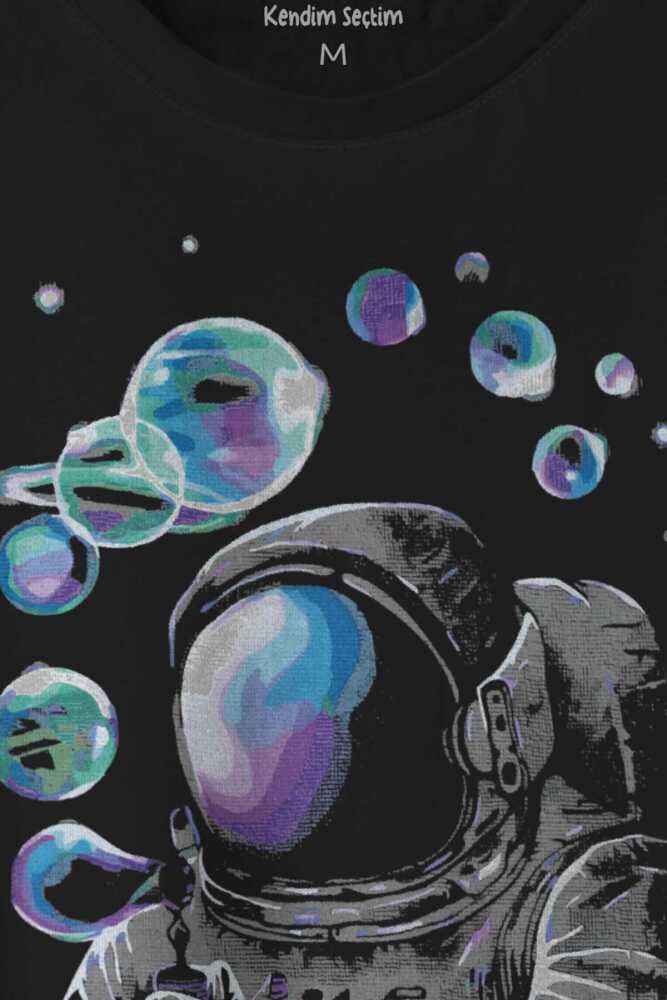Baloncuk Köpük Tabancası Uzayda Astronot Cosmos Balon Baskılı Tişört Unisex T-shirt (1)