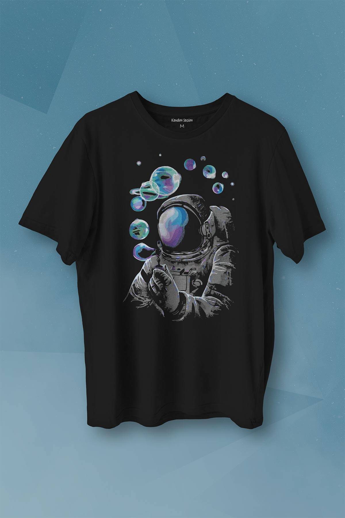 Baloncuk Köpük Tabancası Uzayda Astronot Cosmos Balon Baskılı Tişört Unisex T-shirt - 1