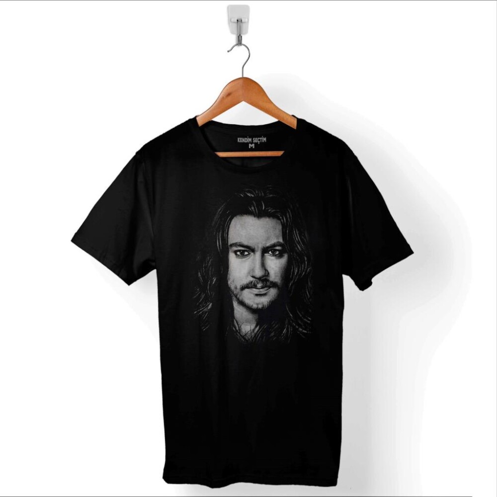 Barış Akarsu Anısına Amasra Baskılı Tişört Unisex T-Shirt - 1