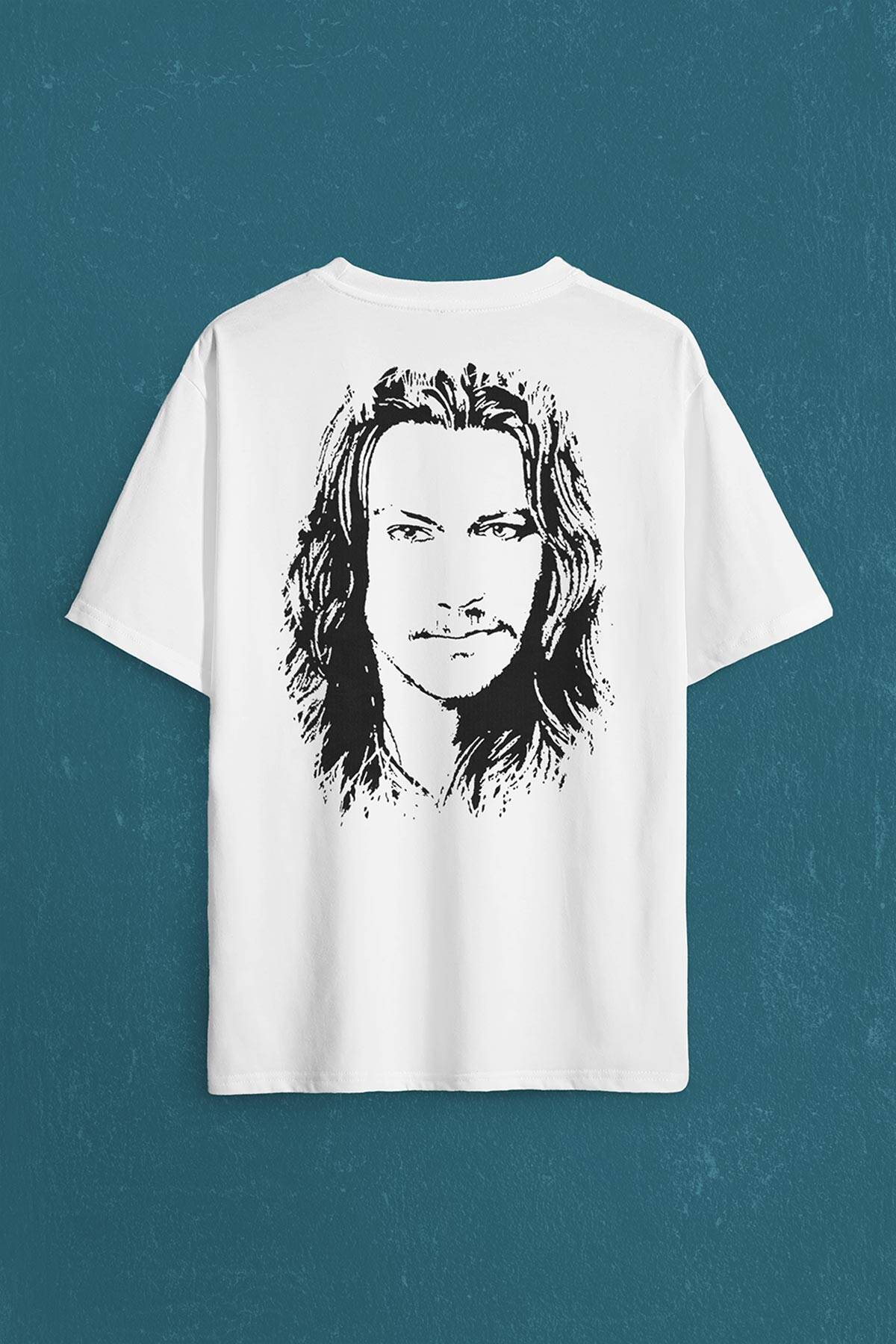 Barış Akarsu Anısına Amasra Sırt Ön Baskılı Oversize Tişört Unisex T-Shirt - 2