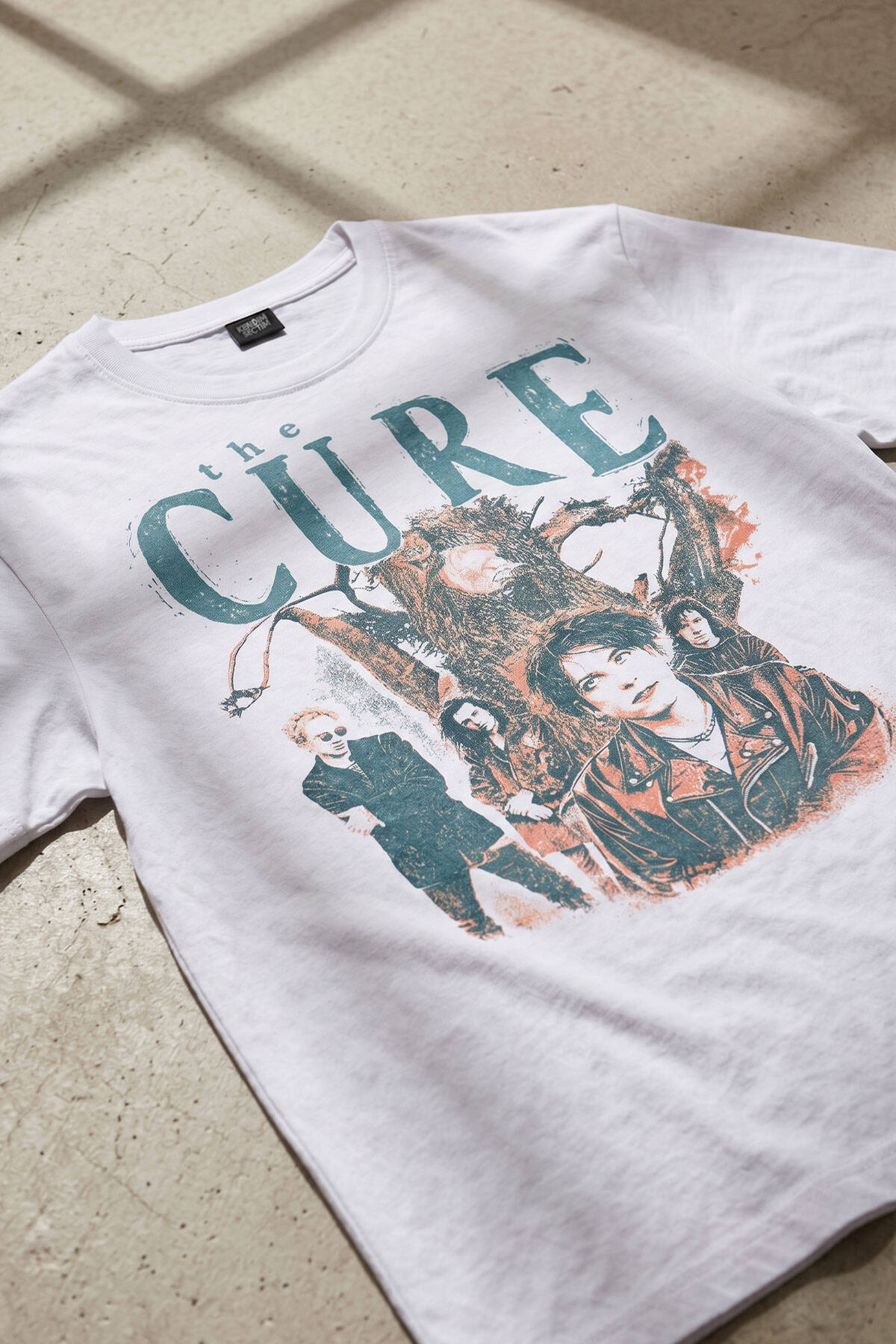 Beyaz Unisex Tişört The Cure Lovesong Rock Post Punk Music Baskılı Regular Fit - 3