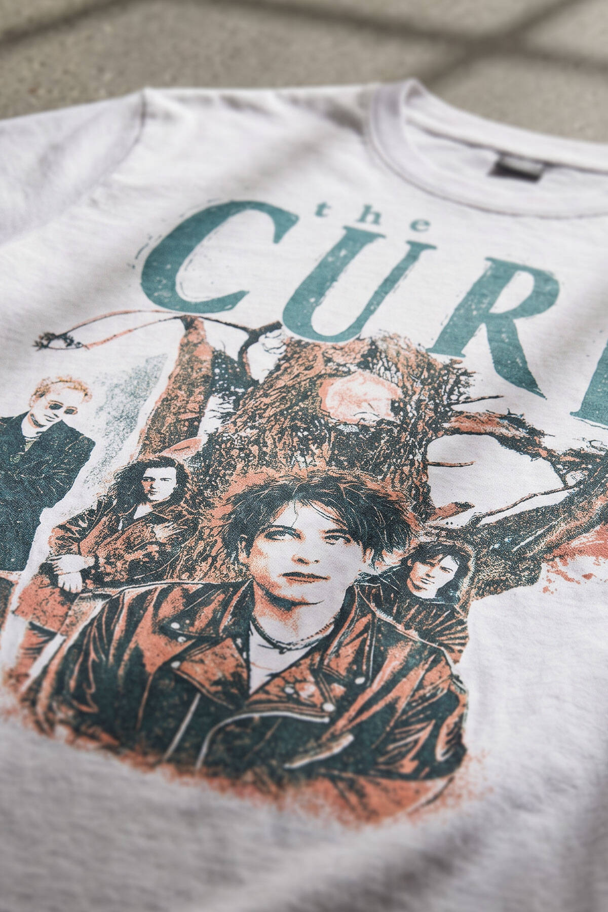 Beyaz Unisex Tişört The Cure Lovesong Rock Post Punk Music Baskılı Regular Fit (1)