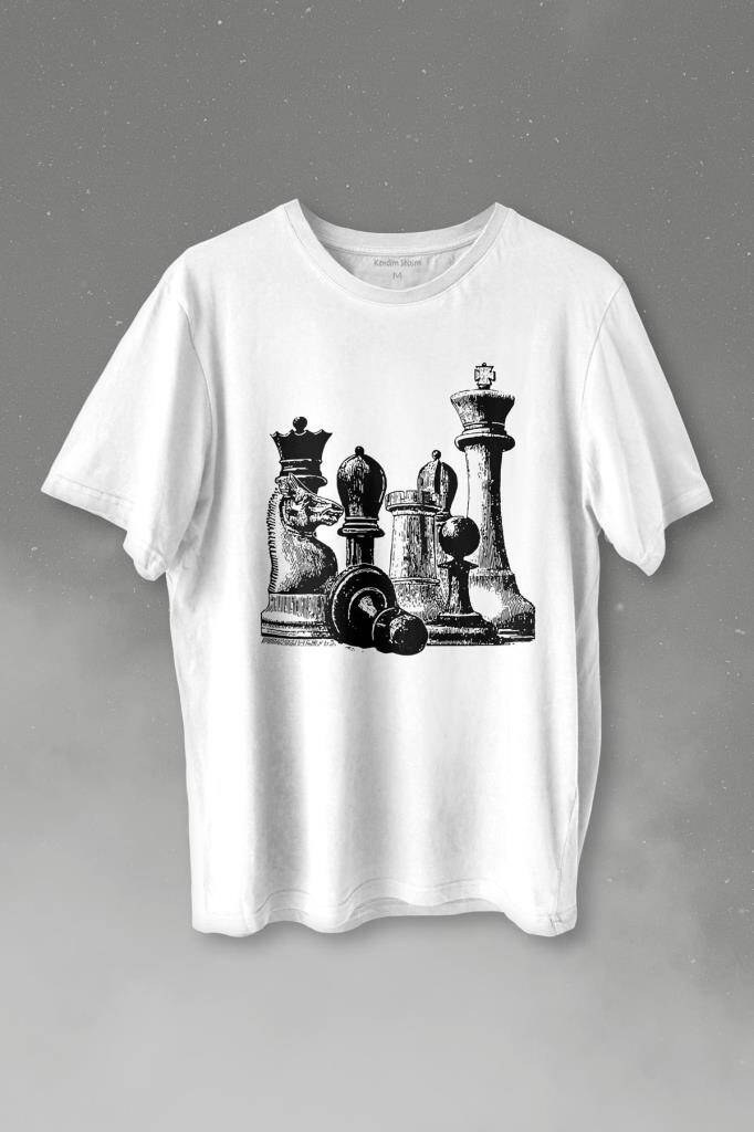 Chess Satranç Taşları Fil At Kale Vezir Santranç Baskılı Tişört Unisex T-shirt - 1