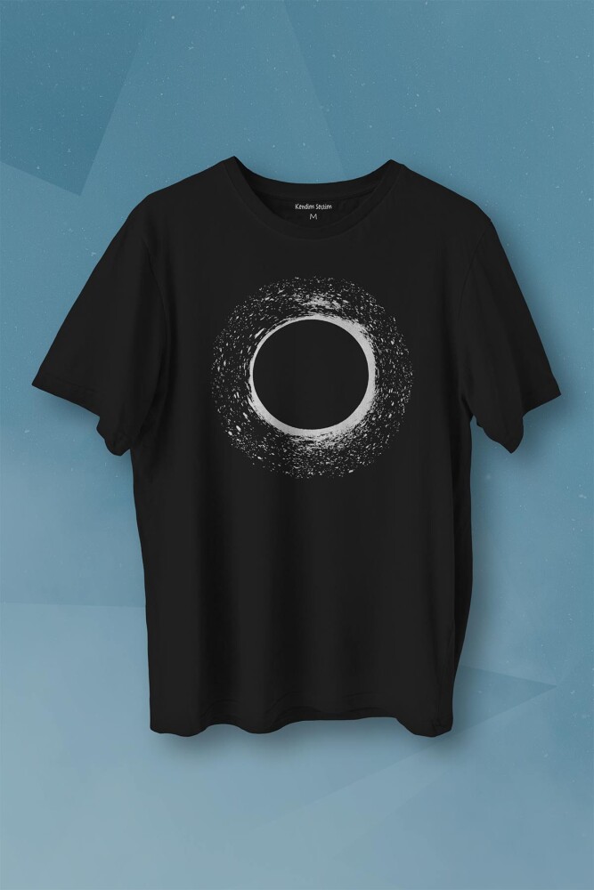 Evrende Karadelik Uzay Zaman Cosmos Black Hole Baskılı Tişört Unisex T-shirt - 1
