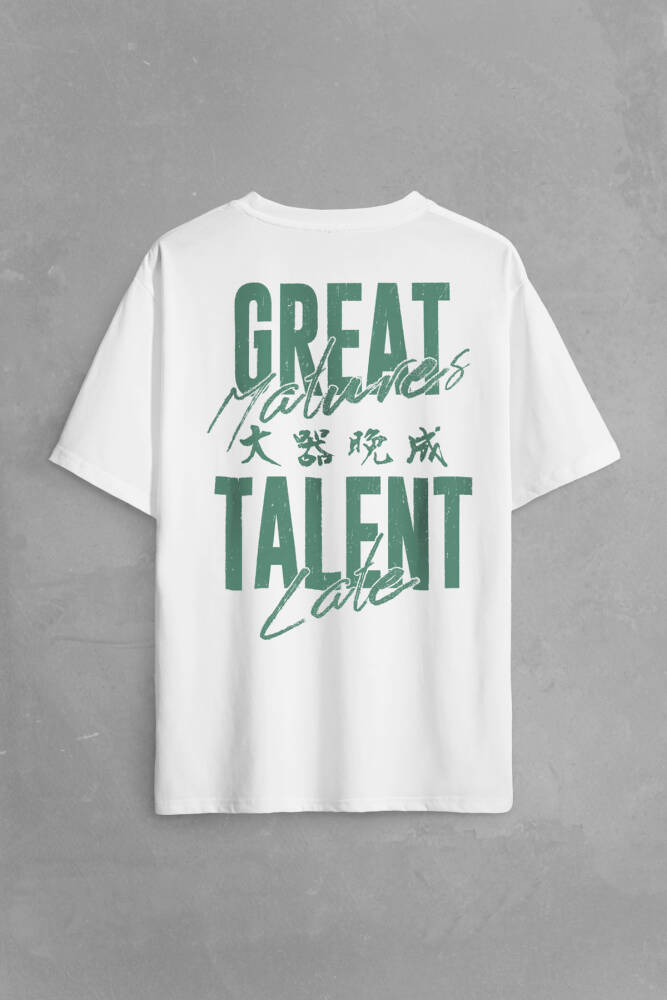 Great Talent Matures Late Japanese Japonca Yazı Baskılı Oversize Beyaz T-shirt