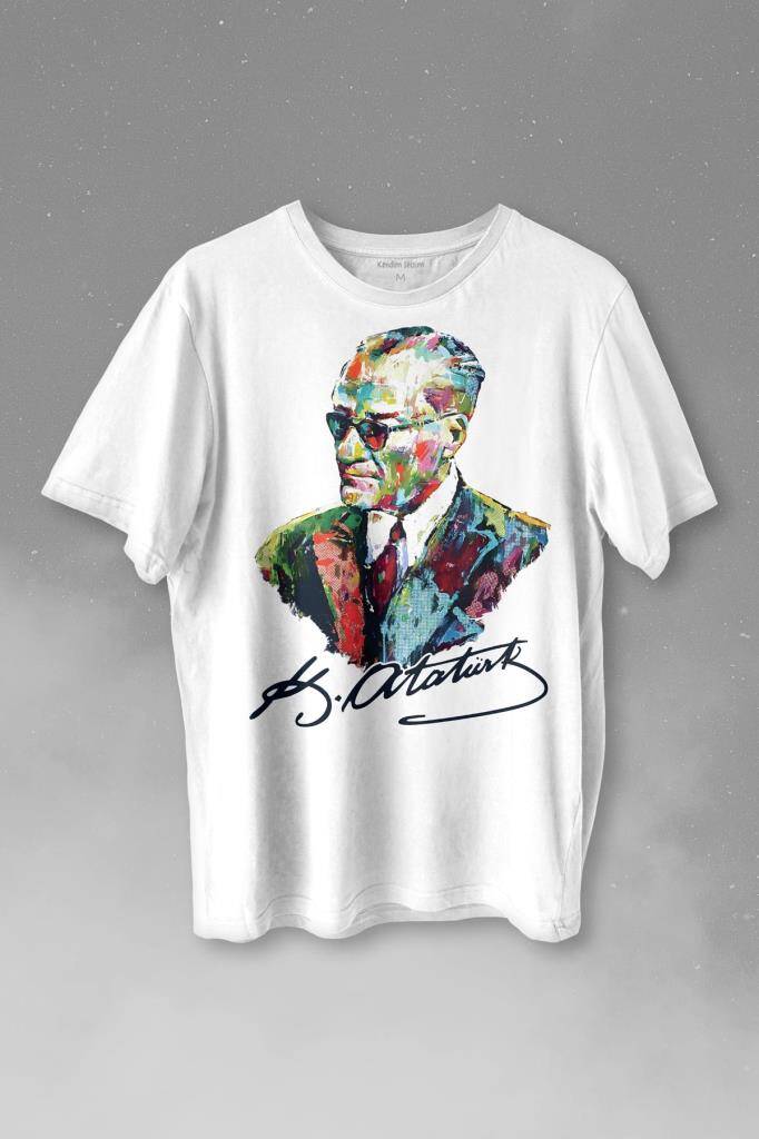 Karizma Gözlüklü Gazi Mustafa Kemal Atatürk Portresi Baskılı Tişört Unisex T-shirt - 1