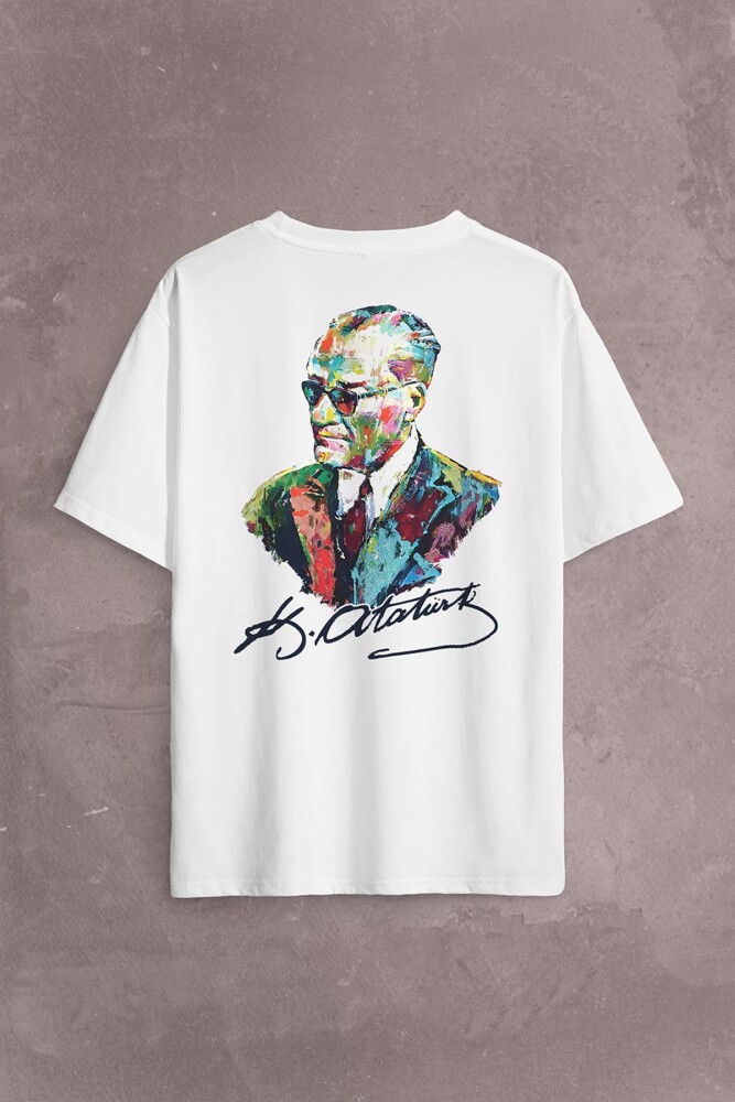 Karizma Gözlüklü Gazi Mustafa Kemal Atatürk Portresi Sırt Ön Baskılı Oversize Tişört Unisex T-Shirt - 1