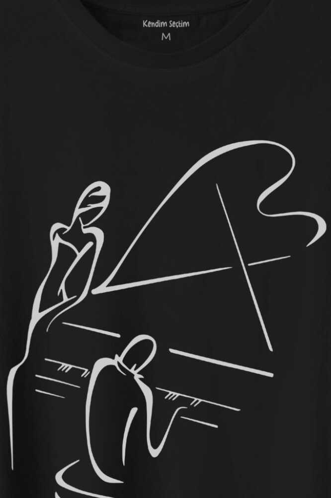 Piyano Başında Romantik Müzik Aşkı Müzikal Aşıkları Baskılı Tişört Unisex T-Shirt (1)