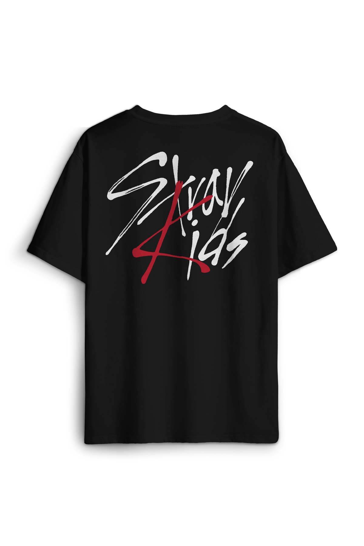 Stray Kids Kore K-Pop Sırt Ön Baskılı Oversize Tişört Unisex T-Shirt (1)