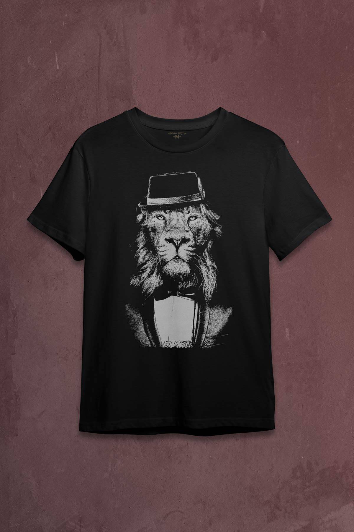 Suit Up Takım Elbiseli Aslan Modern Kıravat Arslan Baskılı Tişört Unisex T-shirt - 1