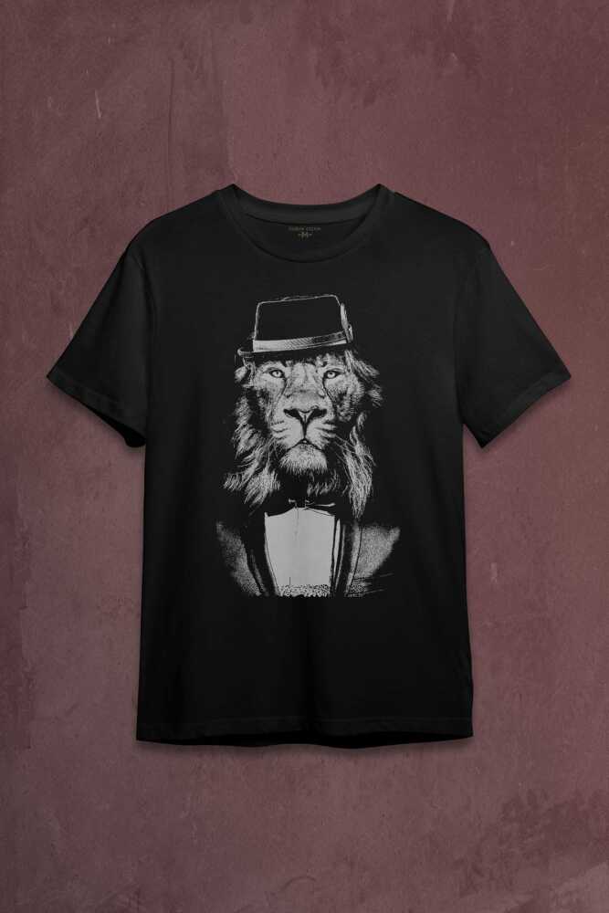 Suit Up Takım Elbiseli Aslan Modern Kıravat Arslan Baskılı Tişört Unisex T-shirt - 1