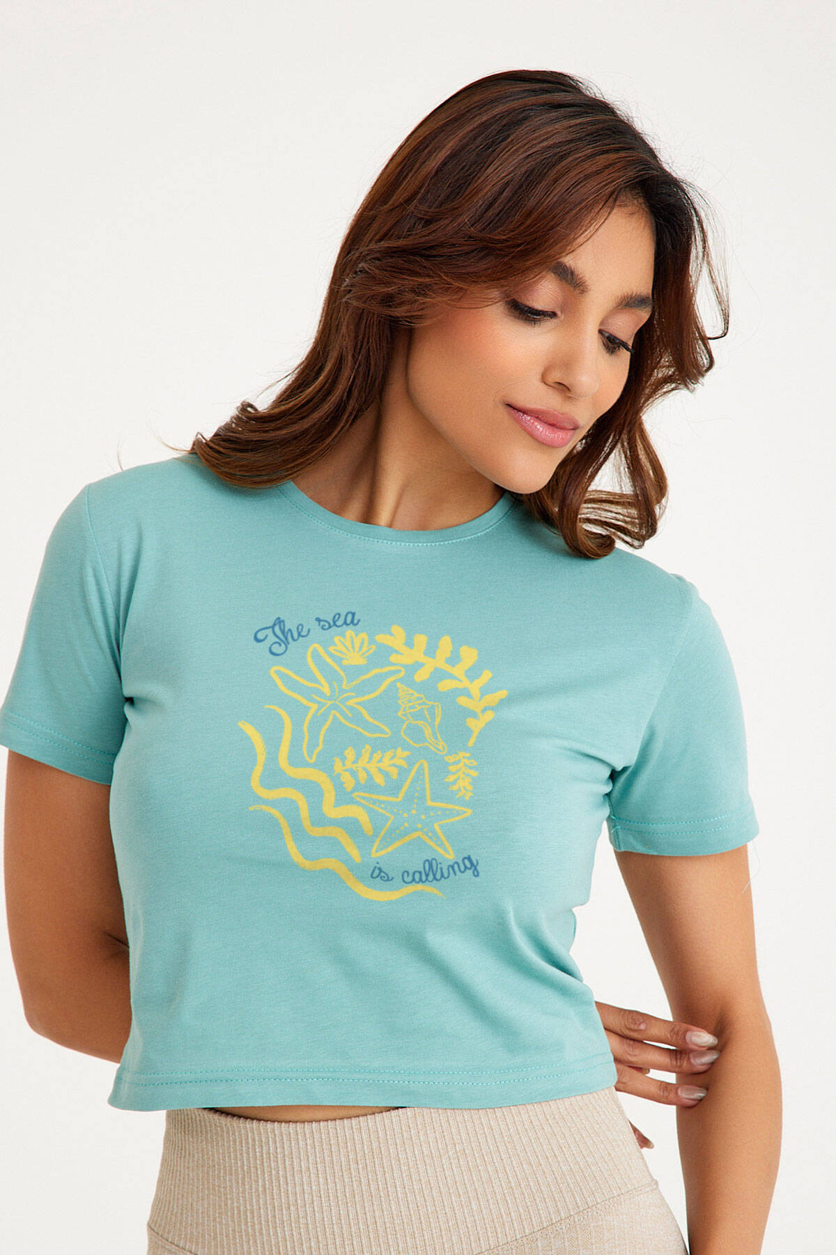The Sea is Calling Summer Vibe Deniz Güneş Kum Yaz Kadın Tişört Kısa Kollu T-shirt Mint Crop