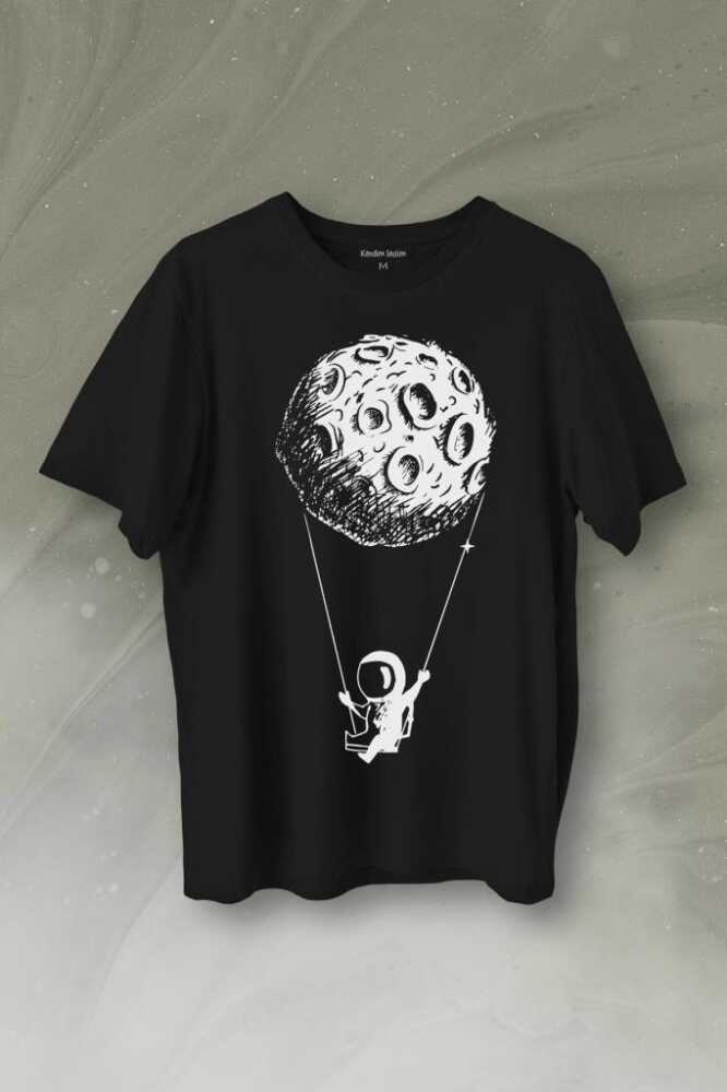 Uçan Balon Gezegen Minimal Astronot Uzay Urban Cosmos Baskılı Tişört Unisex T-Shirt - 1