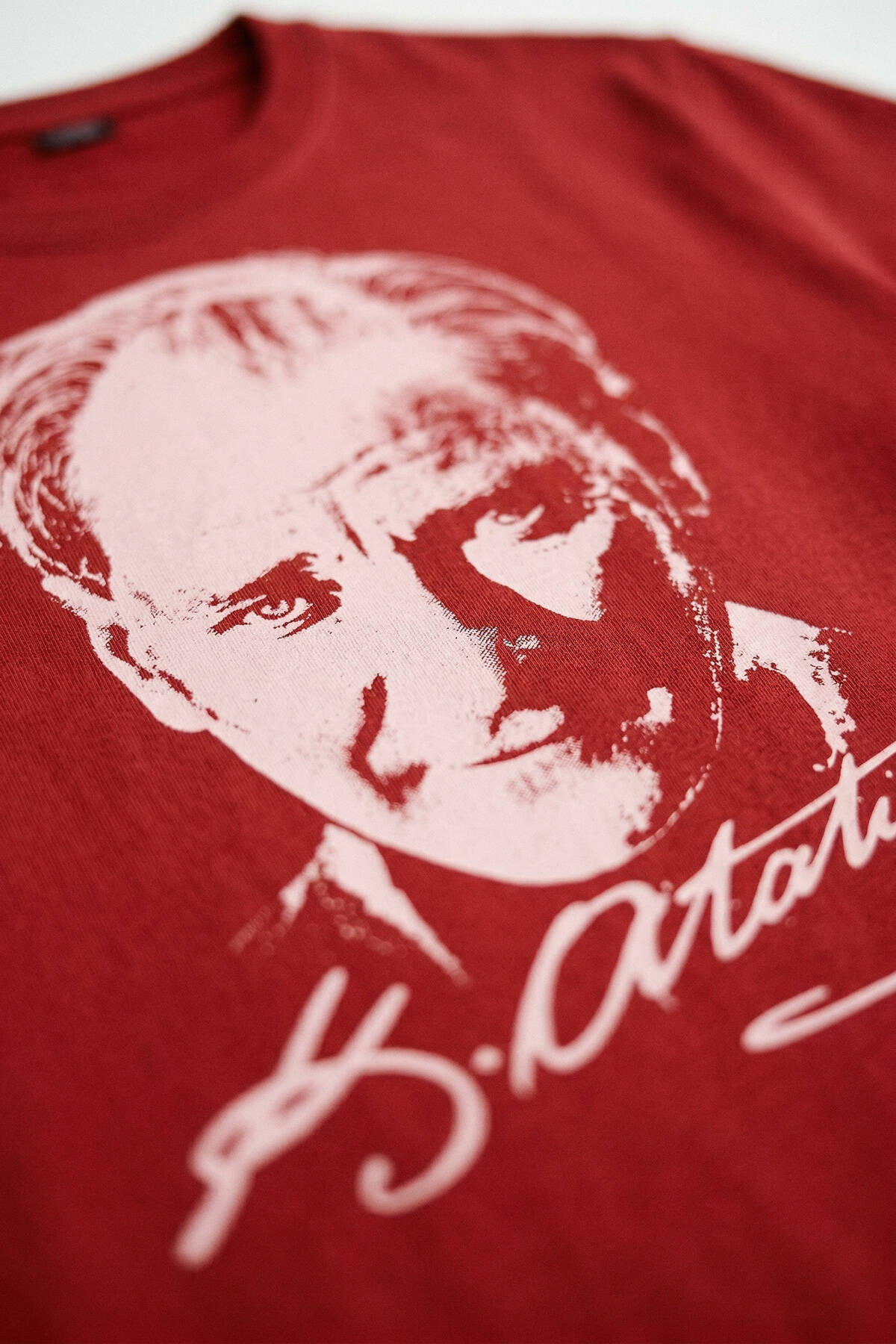 Unisex Kırmızı Tişört Mustafa Kemal Atatürk 23 Nisan 19 Mayıs Baskılı T-shirt Regular Fit (1)