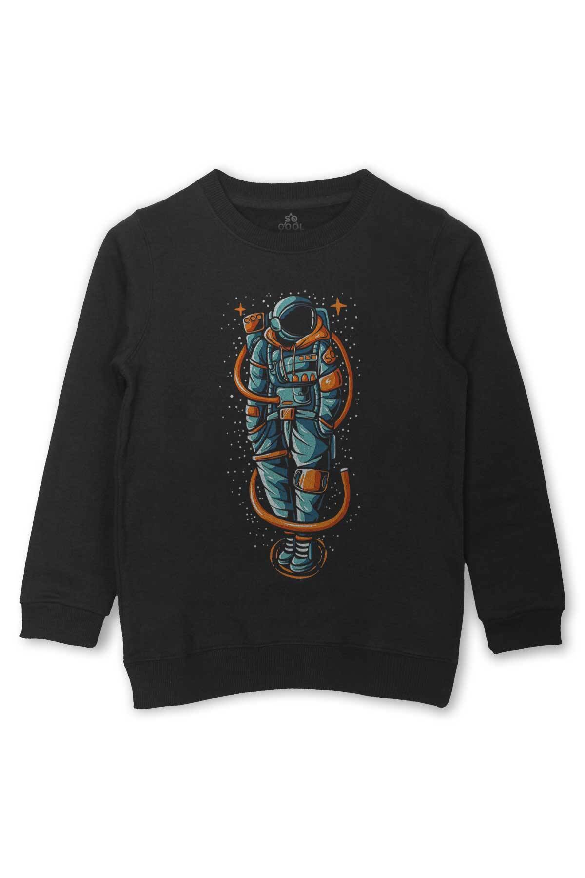 Uzayda Elleri Cebinde AStronot Cosmos Space Nasa Baskılı Çocuk Sweatshirt Siyah Sweat - 1