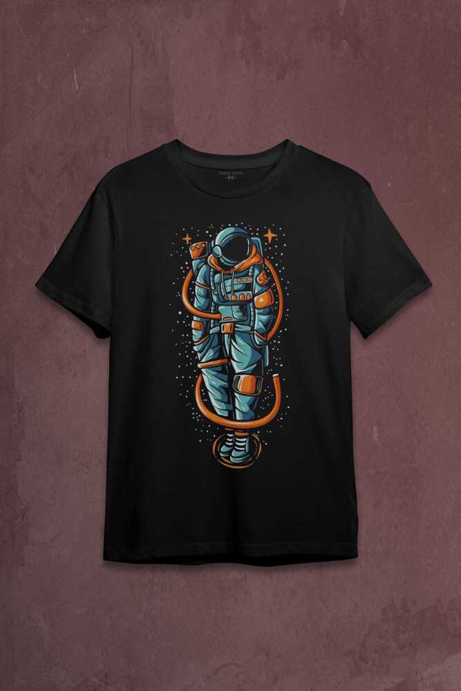 Uzayda Elleri Cebinde AStronot Cosmos Space Nasa Baskılı Tişört Unisex T-shirt - 1